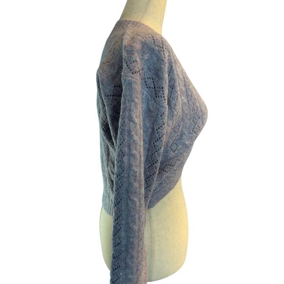 NWOT ASTR the Label Cropped Knot Twist Front Cable Knit Sweater Lilac Small - Picture 3 of 8